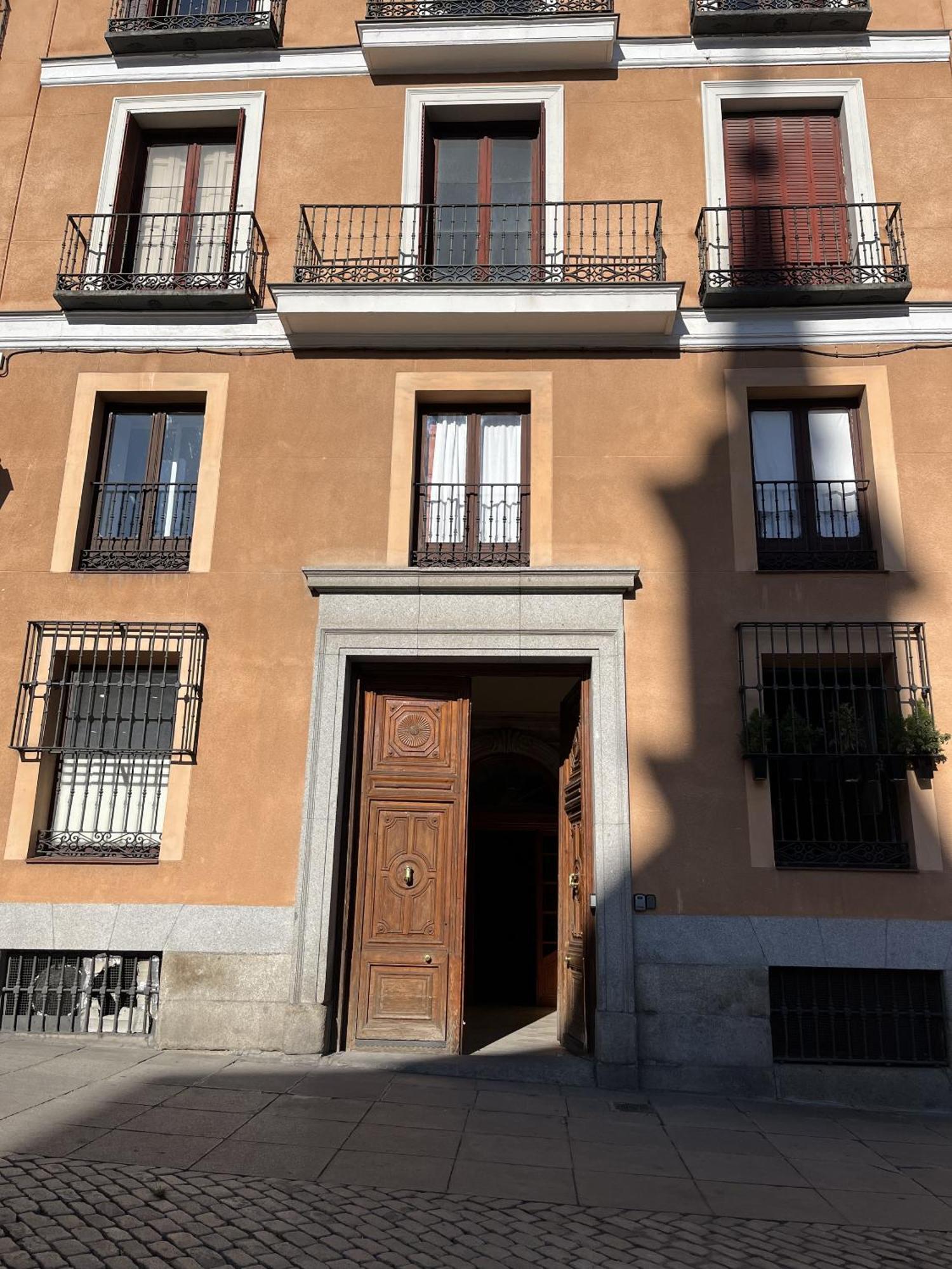 Dplace To Be - Amazing Apartments In Historic Center 마드리드 외부 사진